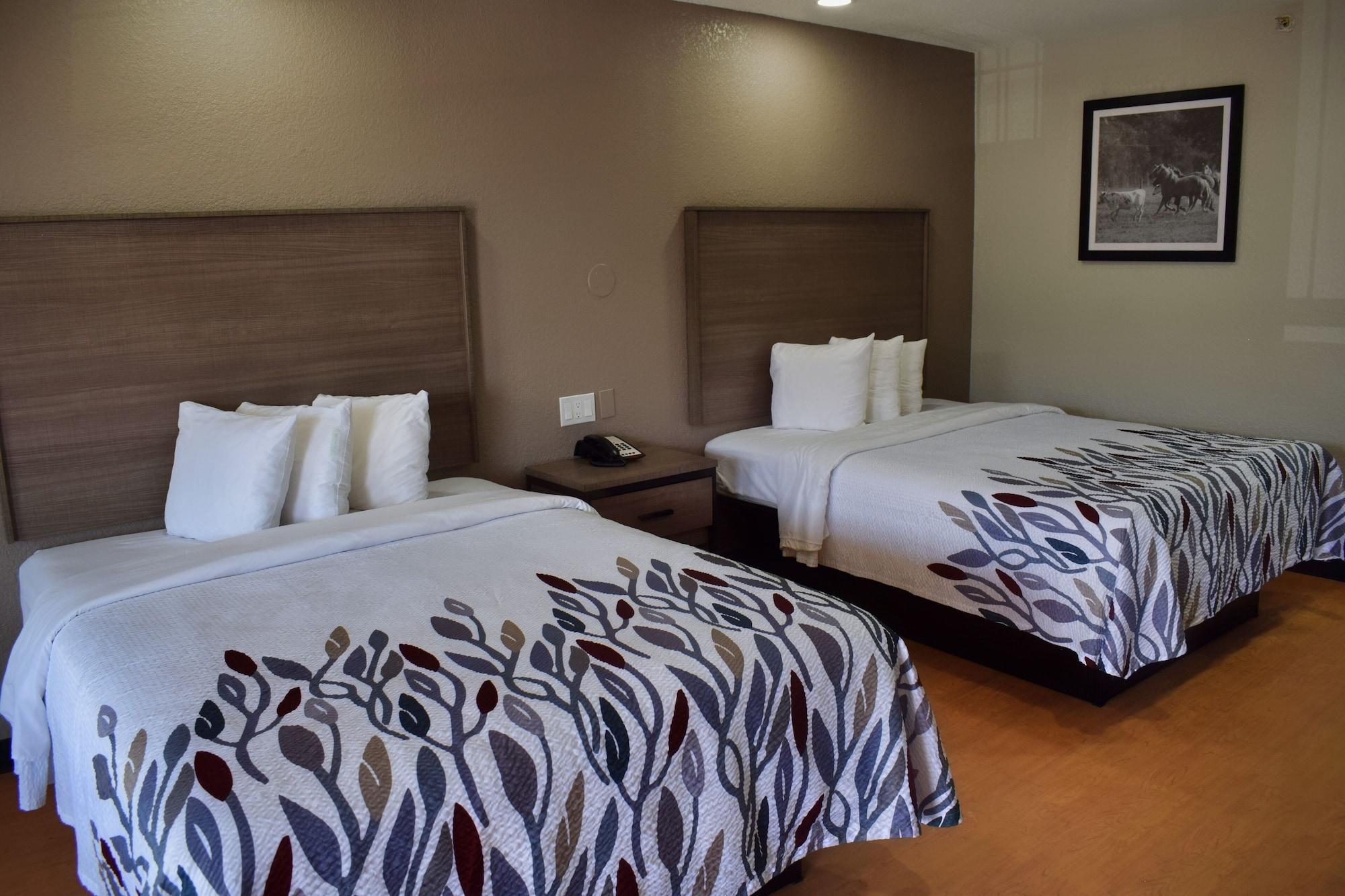 וות'רפורד Quality Inn & Suites מראה חיצוני תמונה